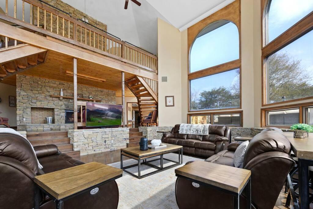 Crestview Estate 5 Acres-Heated Pool-5Min To Strip Villa Pigeon Forge Eksteriør bilde